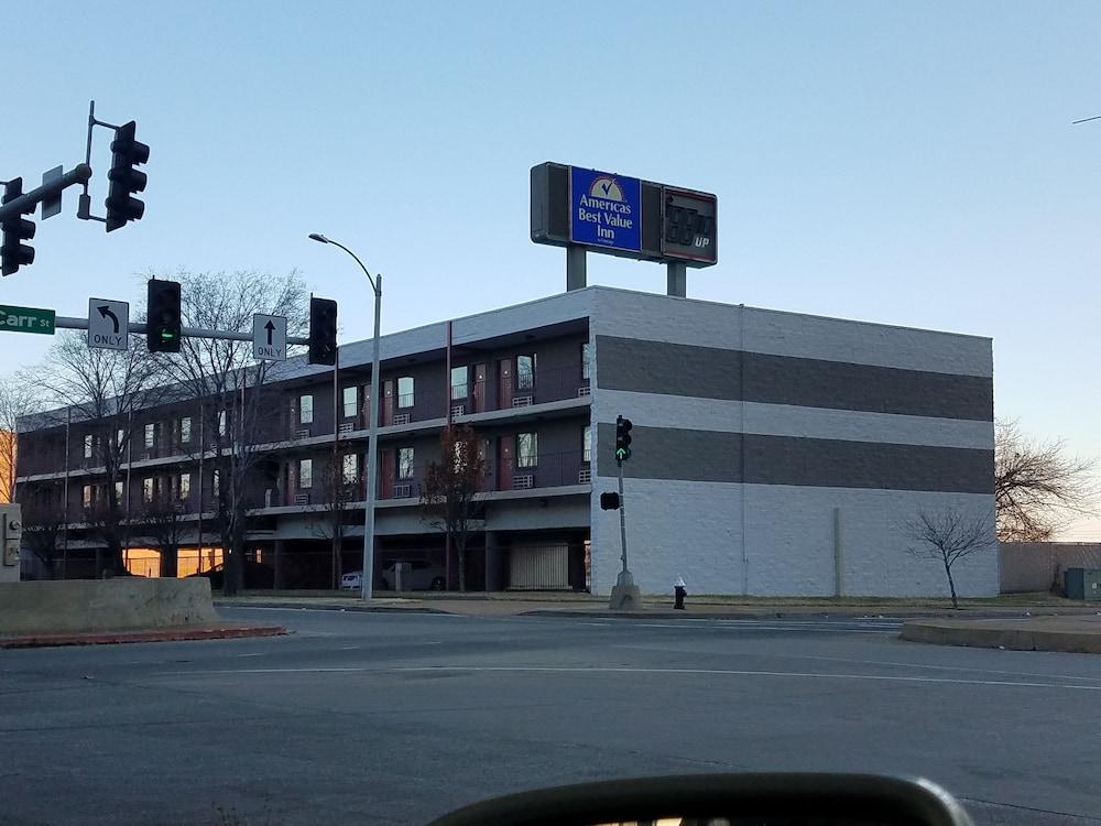 Americas Best Value Inn St. Louis Downtown Extérieur photo